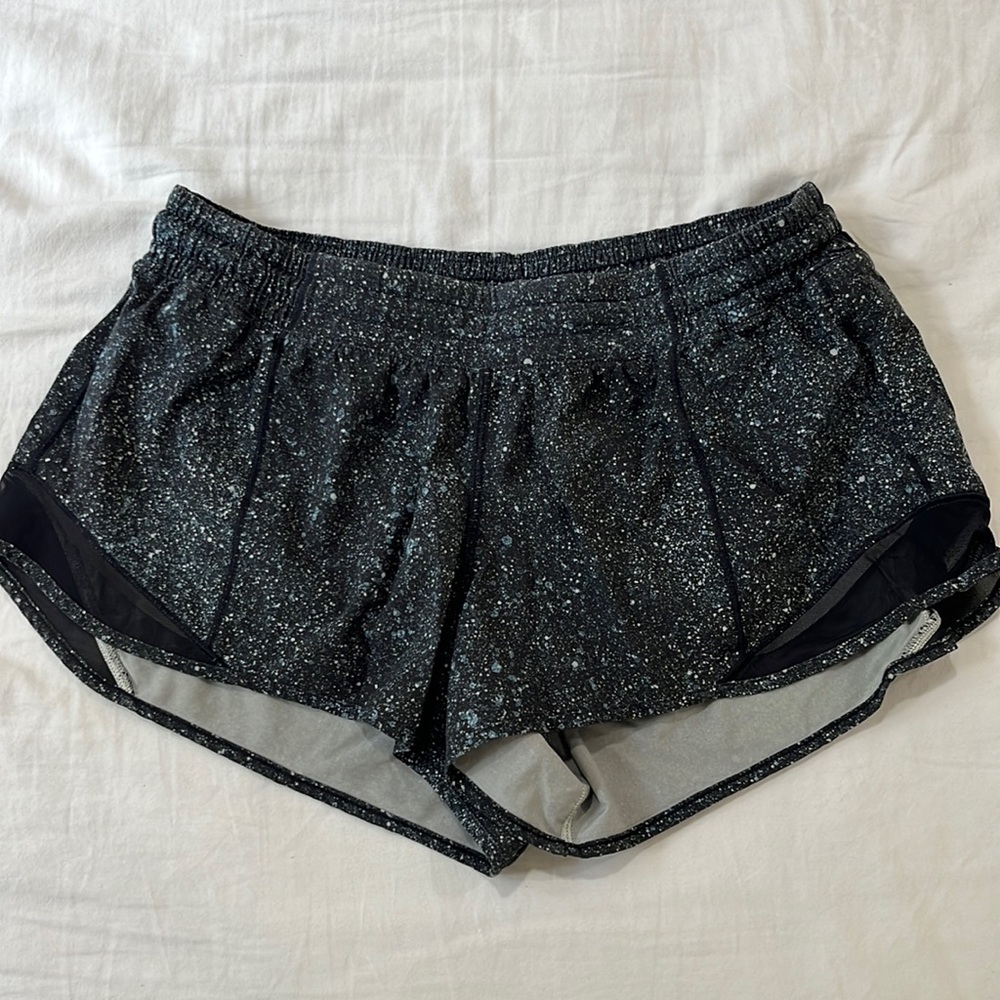 LULULEMON HOTTY HOT SHORTS